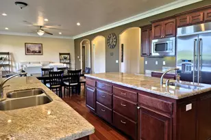 2054 Jaynes Dr, Grants Pass, OR 97527 - Photo 38