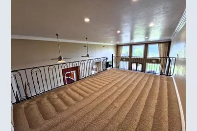 2054 Jaynes Drive, Grants Pass, OR 97527 - Photo 16