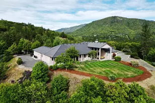 2054 Jaynes Dr, Grants Pass, OR 97527 - Photo 62