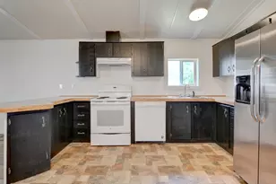 3555 S Pacific Hwy, Medford, OR 97501 - Photo 10