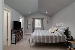 55659 Swan Rd, Bend, OR 97707 - Photo 12