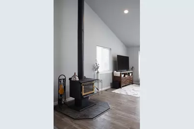 55659 Swan Road, Bend, OR 97707 - Photo 6