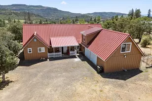 5619 Butte Falls Hwy, Eagle Point, OR 97524 - Photo 4