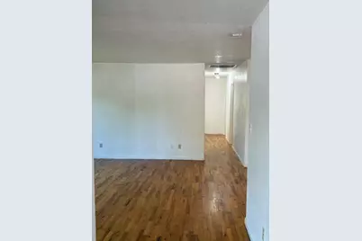 236 S Caves Avenue, Cave Junction, OR 97523 - Photo 8