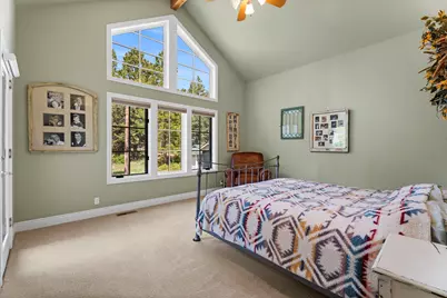 15148 Yellow Pine Loop, Bend, OR 97707 - Photo 28