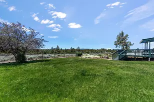 13942 SW Peninsula Dr, Terrebonne, OR 97760 - Photo 40