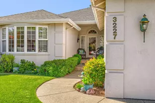 3227 Chandler Egan Dr, Medford, OR 97504 - Photo 30