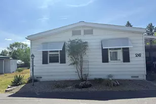 4741 S 6th, Klamath Falls, OR 97603 - Photo 2