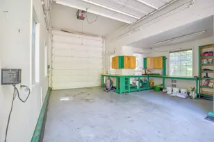 970 Wards Creek Rd, Rogue River, OR 97537 - Photo 32