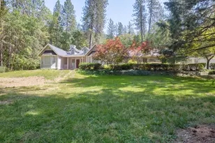 970 Wards Creek Rd, Rogue River, OR 97537 - Photo 38