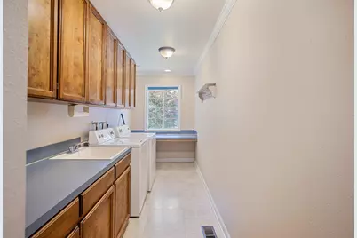 970 Wards Creek Road, Rogue River, OR 97537 - Photo 26