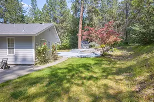 970 Wards Creek Rd, Rogue River, OR 97537 - Photo 34