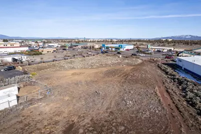 2285 S Hwy 97, Redmond, OR 97756 - Photo 14