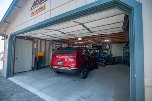 56304 Bufflehead Rd, Bend, OR 97707 - Photo 46