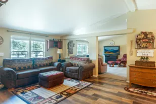 56304 Bufflehead Rd, Bend, OR 97707 - Photo 10