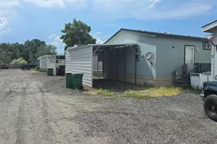 1604 Hope St, Klamath Falls, OR 97603 - Photo 6