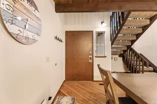 57012 Tennis Village Ln, Sunriver, OR 97707 - Photo 6