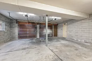 1560 Cambridge Cir, Medford, OR 97504 - Photo 36