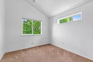 411 N Mountain Ave, Ashland, OR 97520 - Photo 12