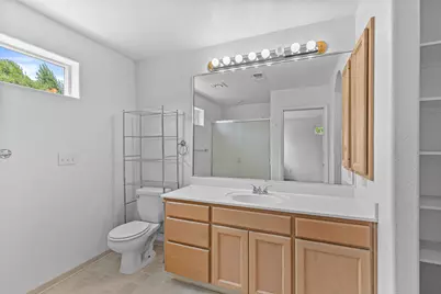 411 N Mountain Avenue, Ashland, OR 97520 - Photo 18