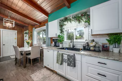 440 NE Chestnut Street, Madras, OR 97741 - Photo 8