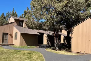 1987 Redtail Hawk Dr, Redmond, OR 97756 - Photo 38