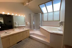 1987 Redtail Hawk Dr, Redmond, OR 97756 - Photo 20