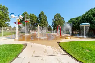 1987 Redtail Hawk Dr, Redmond, OR 97756 - Photo 52