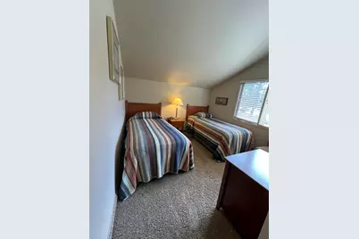 1987 Redtail Hawk Drive #RV16C, Redmond, OR 97756 - Photo 10