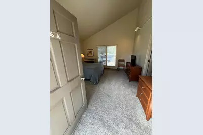 1987 Redtail Hawk Drive #RV16C, Redmond, OR 97756 - Photo 4