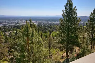 1166 NW Redfield Cir, Bend, OR 97703 - Photo 4