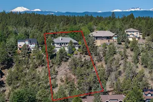 1166 NW Redfield Cir, Bend, OR 97703 - Photo 32