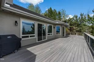 1166 NW Redfield Cir, Bend, OR 97703 - Photo 44
