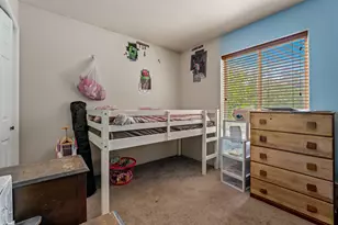 1986 SW Betty Ln, Grants Pass, OR 97526 - Photo 16