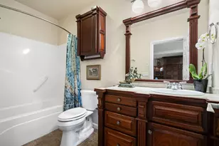 2279 NW Putnam Rd, Bend, OR 97703 - Photo 52