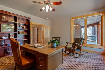 16921 Lady Caroline Drive, Sisters, OR 97759 - Photo 38