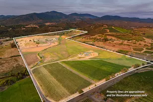 939 Carpenter Hill Rd, Medford, OR 97501 - Photo 6