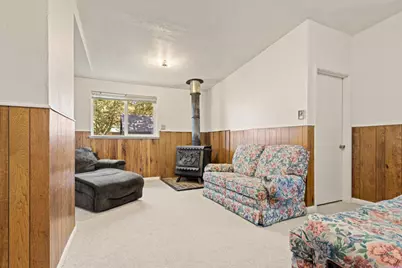 11409 Harpold Road, Klamath Falls, OR 97603 - Photo 16