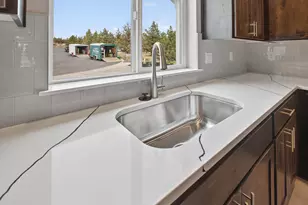 4082 SW 38th Place, Redmond, OR 97756 - Photo 6