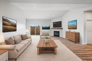 4082 SW 38th Place, Redmond, OR 97756 - Photo 14