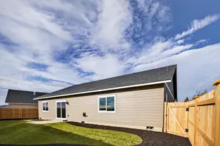 4082 SW 38th Place, Redmond, OR 97756 - Photo 30