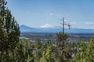 3341 NW Panorama Dr, Bend, OR 97703 - Photo 24