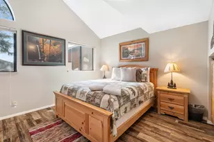 56856 Enterprise Dr, Sunriver, OR 97707 - Photo 14