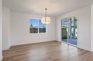 62570 NE Loomis Pl, Bend, OR 97701 - Photo 18