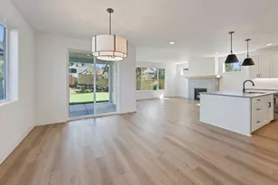 62570 NE Loomis Pl, Bend, OR 97701 - Photo 8