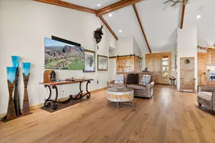 7215 NE 33rd St, Redmond, OR 97756 - Photo 20