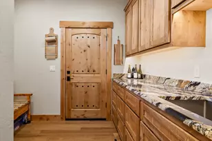 7215 NE 33rd St, Redmond, OR 97756 - Photo 50