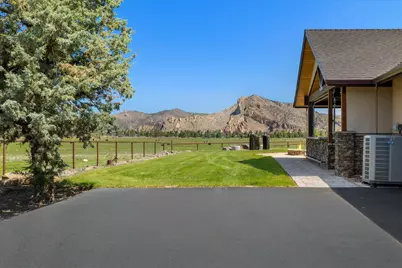 7215 NE 33rd Street, Redmond, OR 97756 - Photo 10
