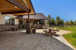 7215 NE 33rd St, Redmond, OR 97756 - Photo 56