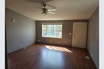 20176 Hawes Lane, Bend, OR 97702 - Photo 6